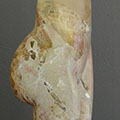 mythische_halfgod_opal_stone_en_epoxy_sokkel_hout_eiken